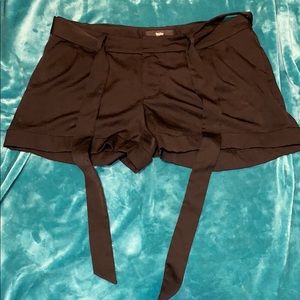 Black Shorts w/ Tie